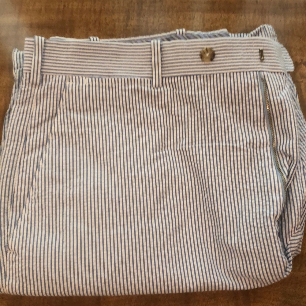 Peter Millar seed sucker shorts